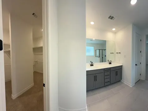 9922 Red Knot Street Mont Belvieu TX 77523