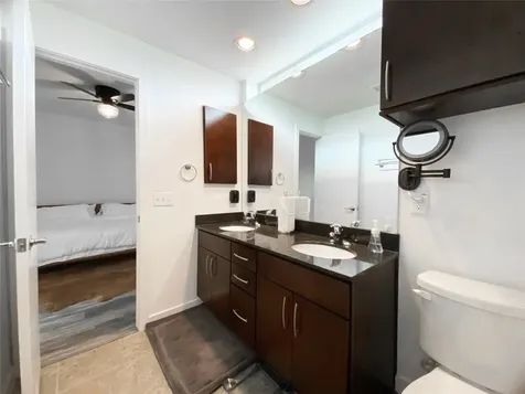 441 Meadow Street Houston TX 77020