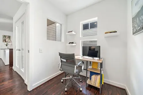 441 Meadow Street Houston TX 77020