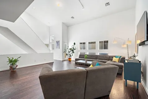 441 Meadow Street Houston TX 77020
