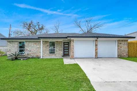 717 Phyllis Court Conroe TX 77303