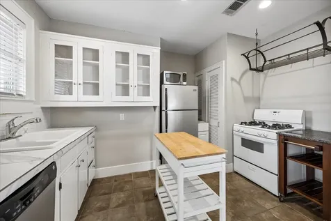 1015 Usener Street Houston TX 77009