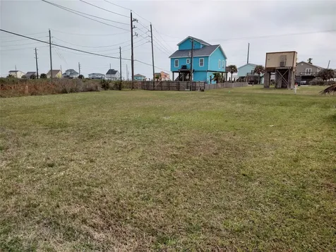 Lot 94 Camino Galveston TX 77554