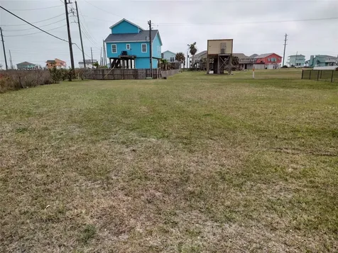 Lot 94 Camino Galveston TX 77554