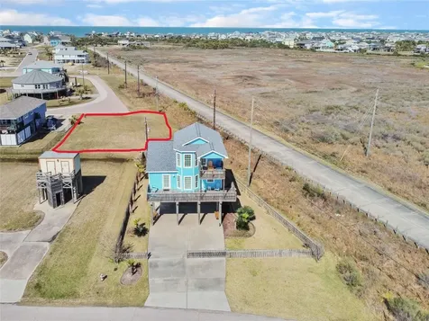 Lot 94 Camino Galveston TX 77554