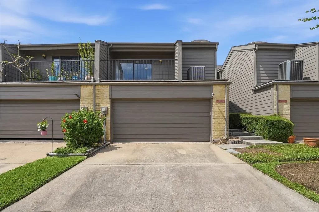 18024 Starboard Drive Houston TX 77058
