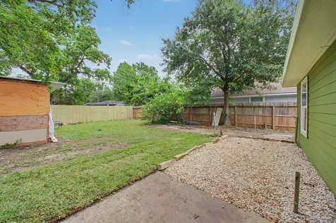 5505 Southlea Street Houston TX 77033