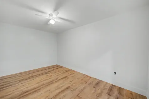 5505 Southlea Street Houston TX 77033