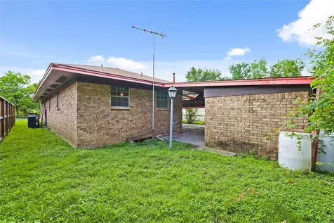 2315 Leffingwell Street Houston TX 77026