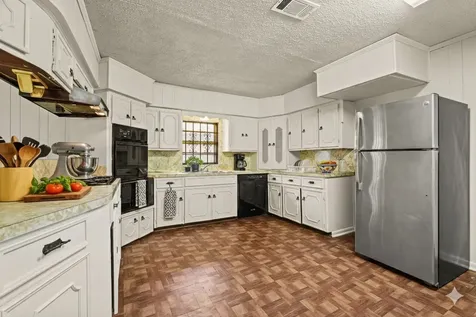 2315 Leffingwell Street Houston TX 77026