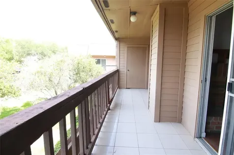 10555 Turtlewood Court 1001 Houston TX 77072