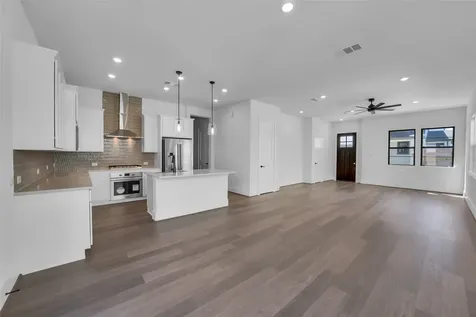 3211 Royal Oaks Hollow Lane Houston TX 77082