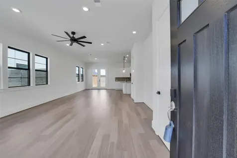 3211 Royal Oaks Hollow Lane Houston TX 77082