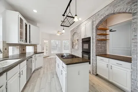 2715 Oakland Drive Sugar Land TX 77479