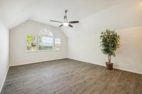 2715 Oakland Drive Sugar Land TX 77479