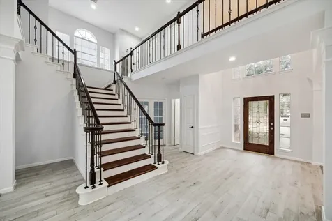2715 Oakland Drive Sugar Land TX 77479