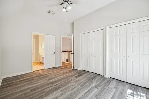 2715 Oakland Drive Sugar Land TX 77479