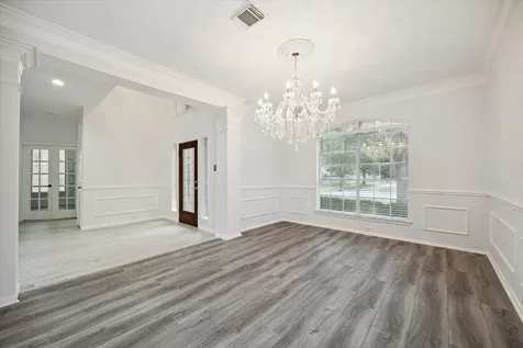 2715 Oakland Drive Sugar Land TX 77479