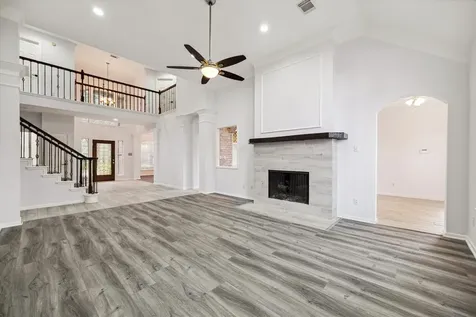 2715 Oakland Drive Sugar Land TX 77479