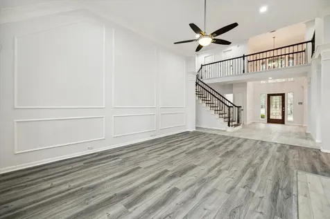 2715 Oakland Drive Sugar Land TX 77479