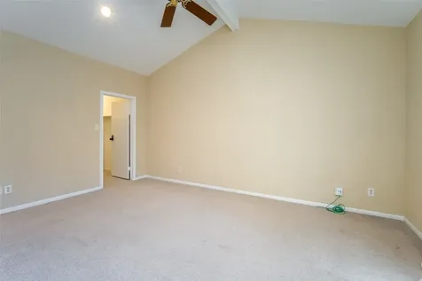 11711 Memorial Drive 621 Houston TX 77024