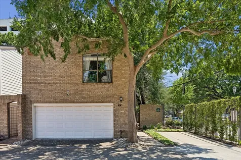2555 Bering Drive 1 Houston TX 77057