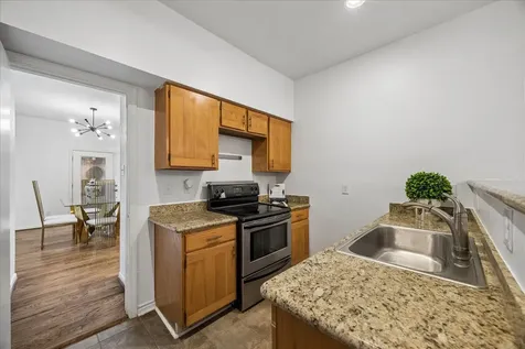2555 Bering Drive 1 Houston TX 77057