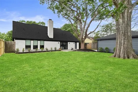 5934 Dumfries Drive Houston TX 77096