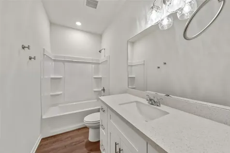 710 W Dallas Street Conroe TX 77301