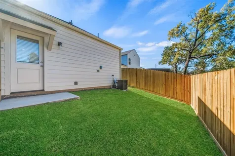 710 W Dallas Street Conroe TX 77301