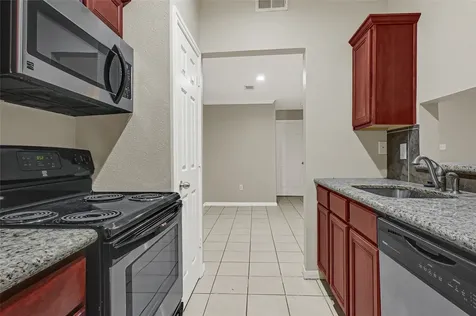 1100 Augusta Drive 79 Houston TX 77057