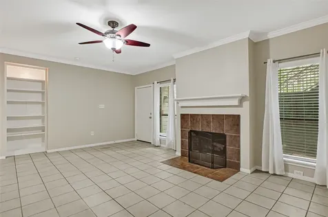 1100 Augusta Drive 79 Houston TX 77057