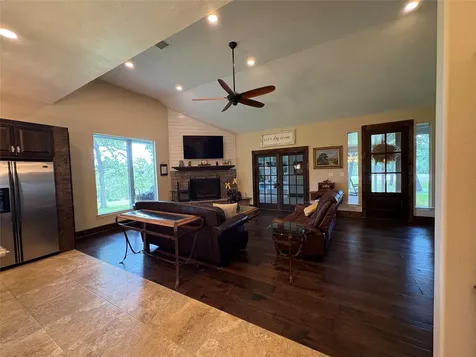 8595 Jared Road Bellville TX 77418