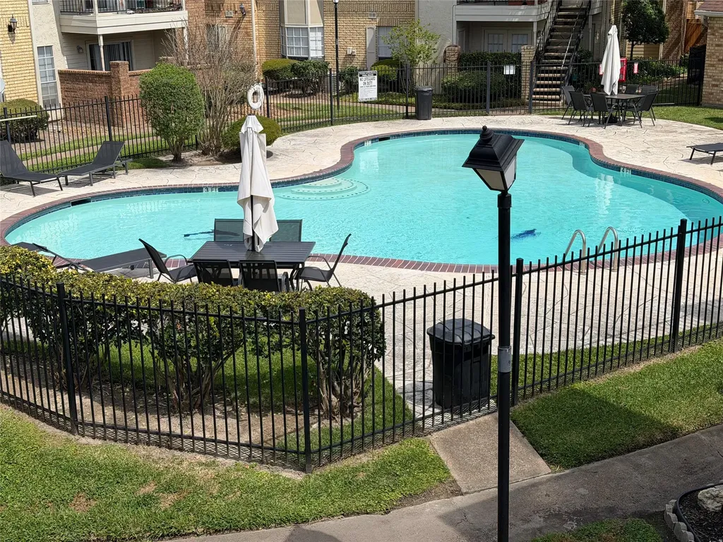 3600 Jeanetta Street 804 Houston TX 77063