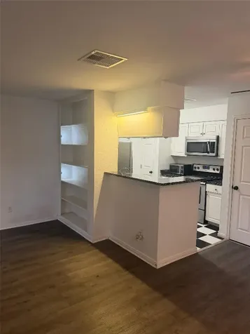 3600 Jeanetta Street 804 Houston TX 77063
