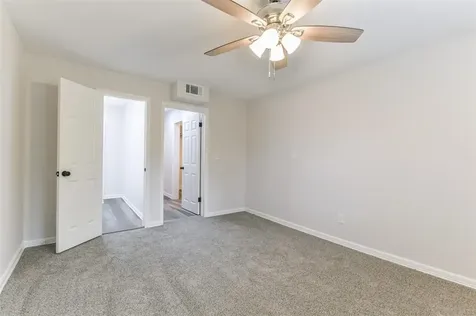 1309 W Lang Street Alvin TX 77511