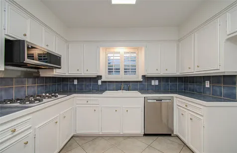 5627 Sylmar Road Houston TX 77081