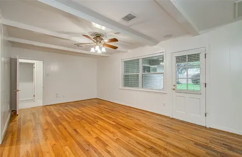 5627 Sylmar Road Houston TX 77081