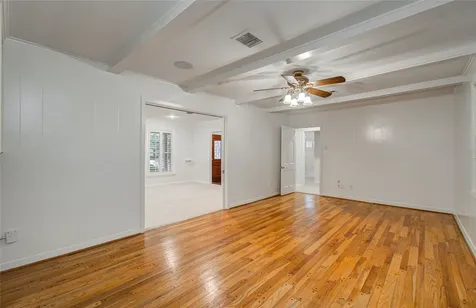 5627 Sylmar Road Houston TX 77081