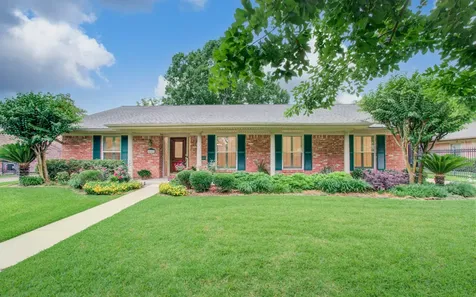 5627 Sylmar Road Houston TX 77081
