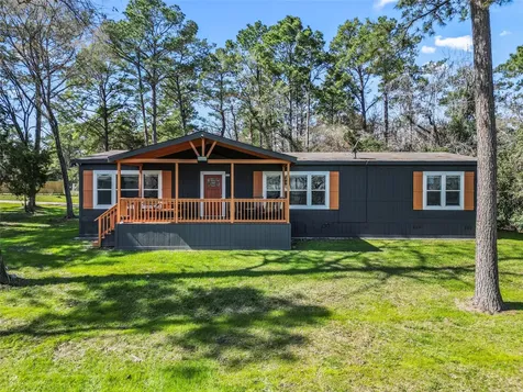 375 Lonesome Dove Trail Trinity TX 75862