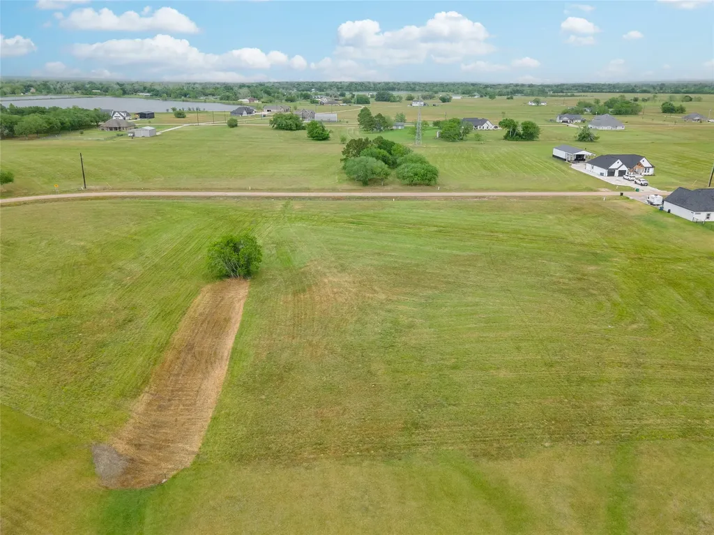 625 Angus Trail Angleton TX 77515