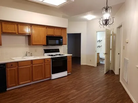 822 Tangle Oaks Drive Bellville TX 77418