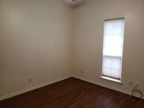 822 Tangle Oaks Drive Bellville TX 77418