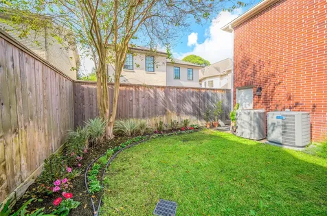 6130 Annapolis Street West University Place TX 77005