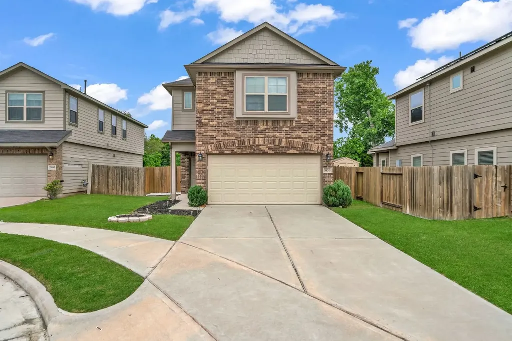 5107 Itiel Street Houston TX 77048