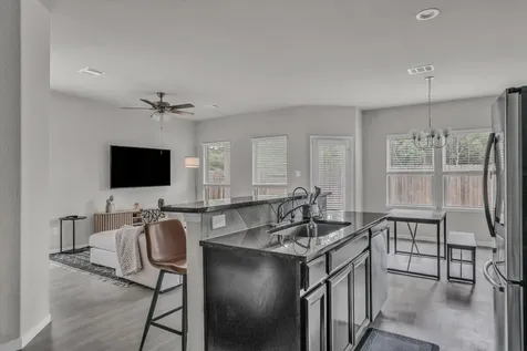5107 Itiel Street Houston TX 77048
