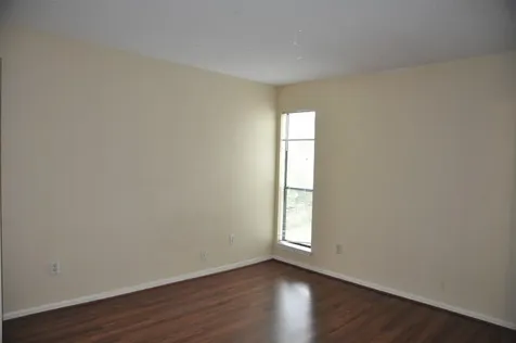 3754 Tanglewilde Street C16 Houston TX 77063