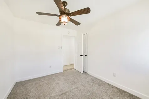 16510 Blackhawk Boulevard Friendswood TX 77546