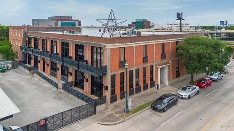 915 N San Jacinto Street 2d Houston TX 77002
